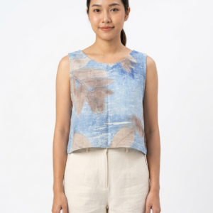 เสื้อครอปแขนกุดผ้าฝ้ายผสมลินินย้อมครามพิมพ์ลายใบไม้พฤกษา (Eco-Printed Indigo Botanical Crop Top)