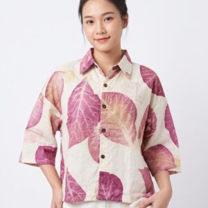 เสื้อเชิ้ตคอปกแขนสามส่วน ผ้าฝ้ายพิมพ์ลายพฤกษาธรรมชาติ (Eco-Printed Botanical Shirt)