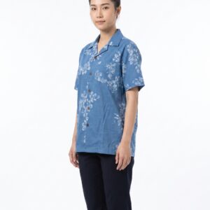 เสื้อเชิ้ตแขนสั้นคอฮาวายผ้าย้อมครามลายช่อดอกไม้พฤกษา (Indigo Floral Bouquet Hawaiian Shirt)