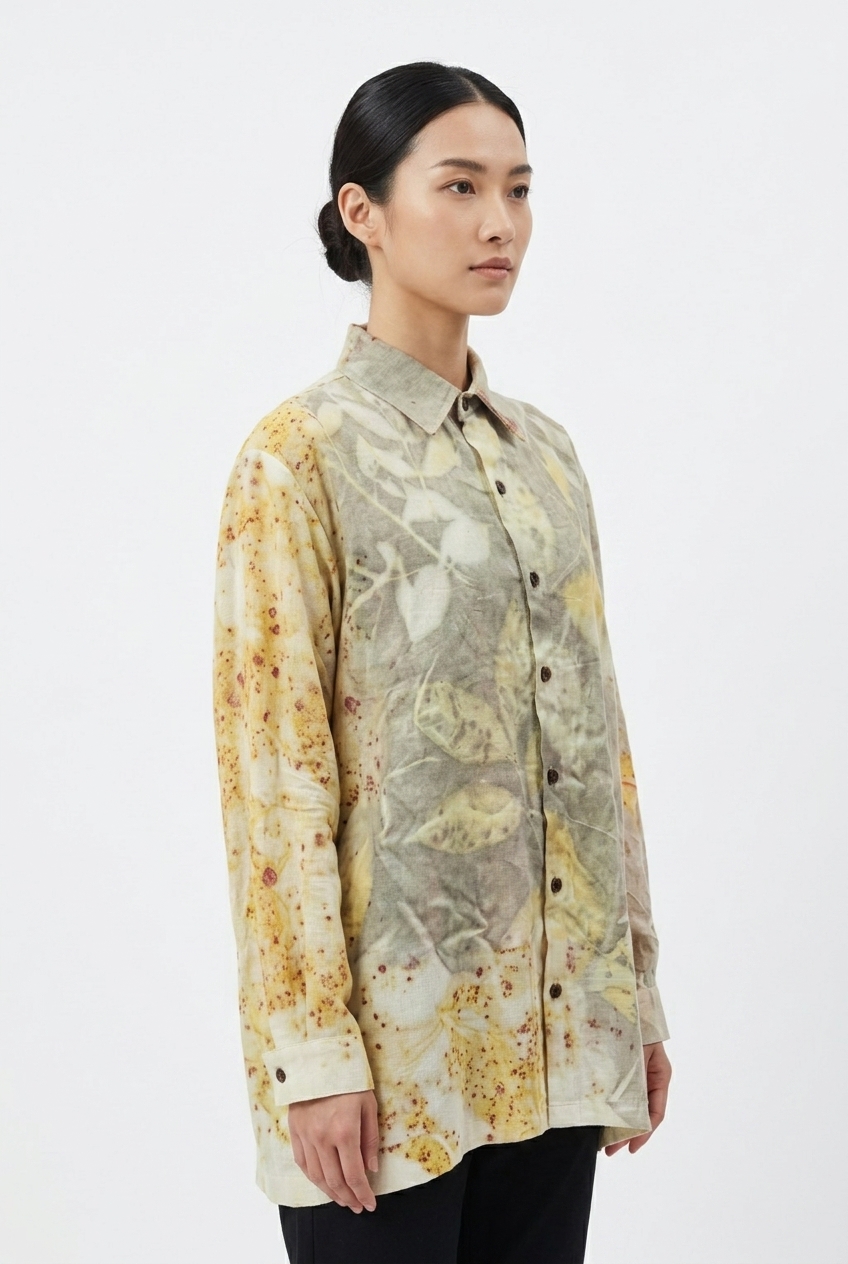 เสื้อเชิ้ตแขนยาวผ้าลินินพิมพ์ลายพฤกษาธรรมชาติ (Eco-Printed Botanical Earth-Tone Shirt)