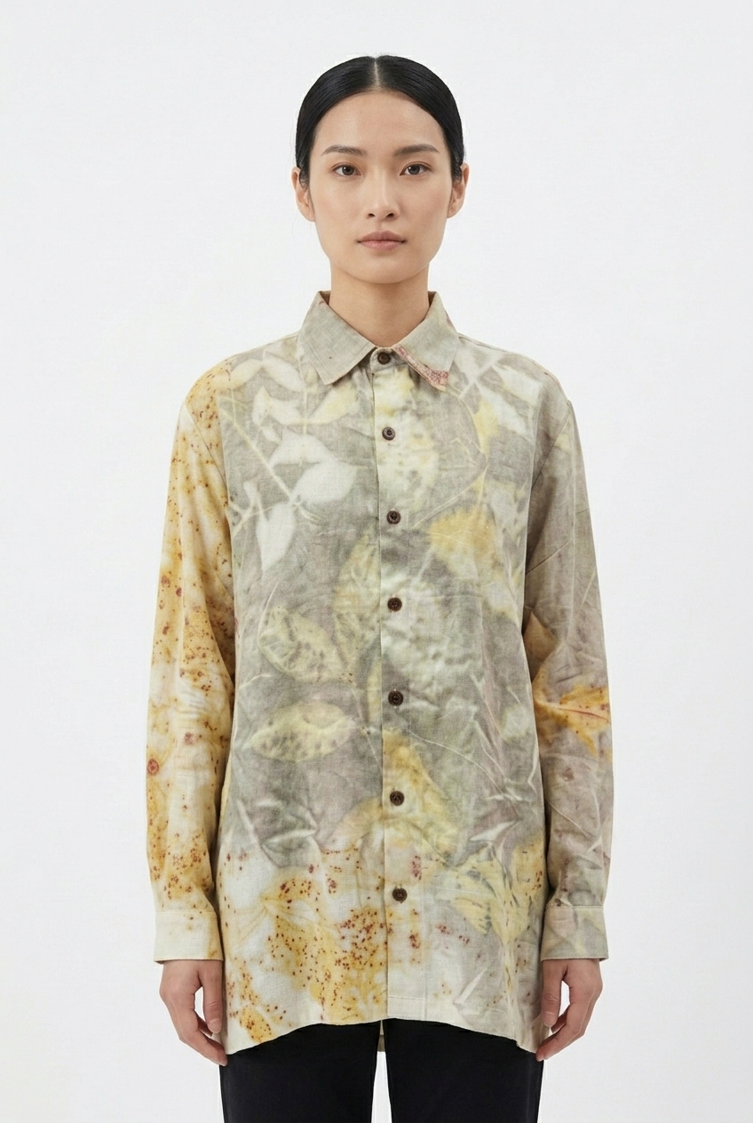 เสื้อเชิ้ตแขนยาวผ้าลินินพิมพ์ลายพฤกษาธรรมชาติ (Eco-Printed Botanical Earth-Tone Shirt) - Image 2